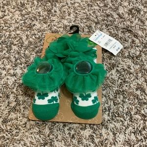 Shamrock Baby Socks and Headband